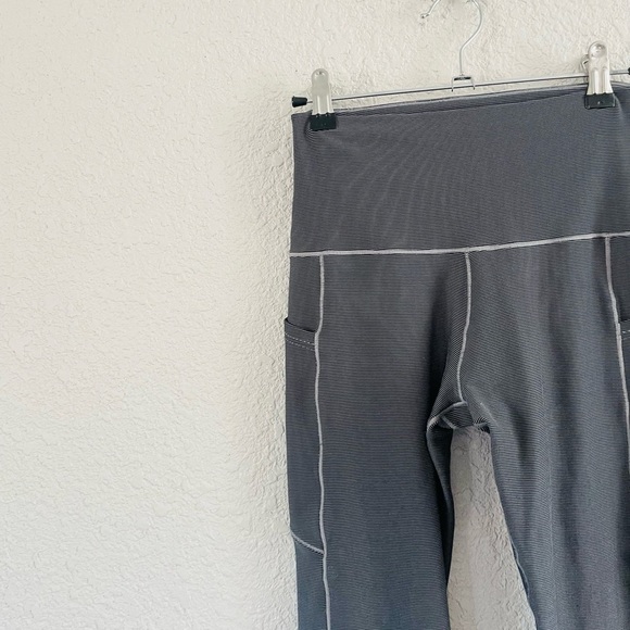 Colorado Threads Grey Striped Leggings - Picture 2 of 5